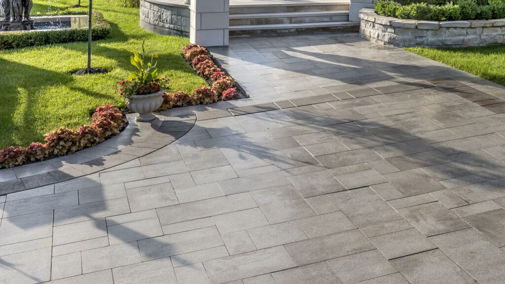 Sealing up your new pavers can be a hassle, not anymore. Using Alliance Gator Sealer make a tedious job far more simple by using our specifically designed products to get the perfect seal on your newly installed pavers.